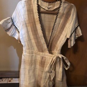 Moon river prefect mini dress with linen texture.